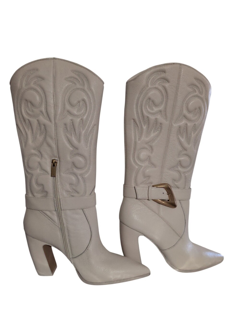 NWOT Vince Camuto Bianca Ivory Western Leather Boots Golden Buckle